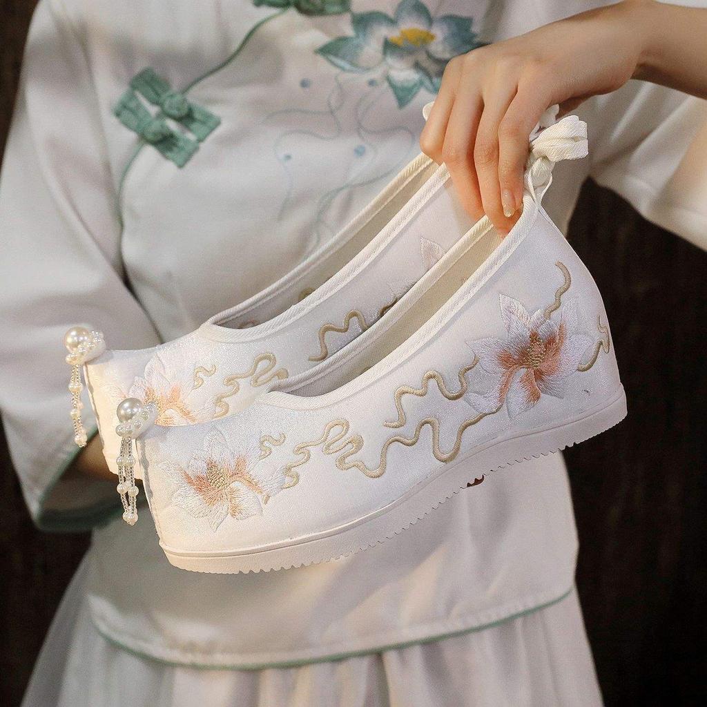 New inner shoes Hanfu women's shoes bow shoes embroidered shoes upturned new Chinese style ancient shoes