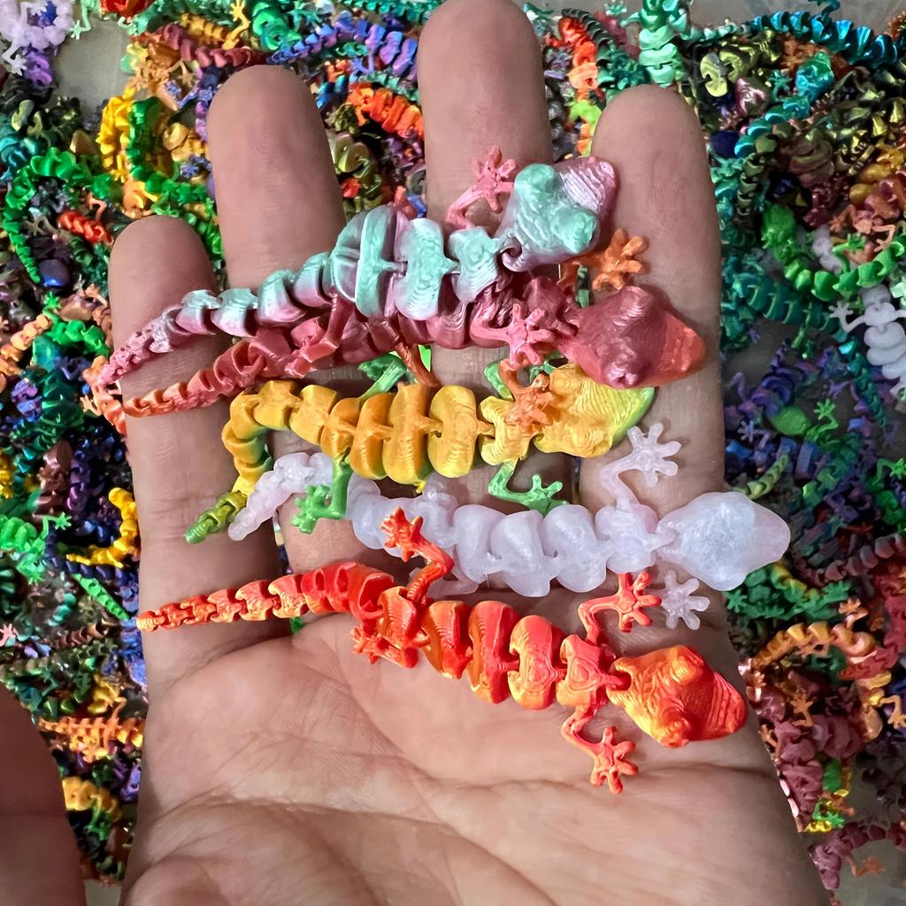 3D printed gecko articulated reptile decoration for home office mini animal model collectible creative children's toy gift