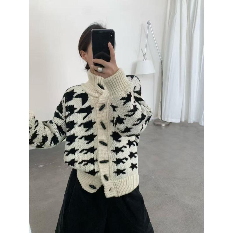 

Retro horn buckle turtleneck knitted cardigan women s clothing autumn and winter new loose lazy sweater jacket women One size