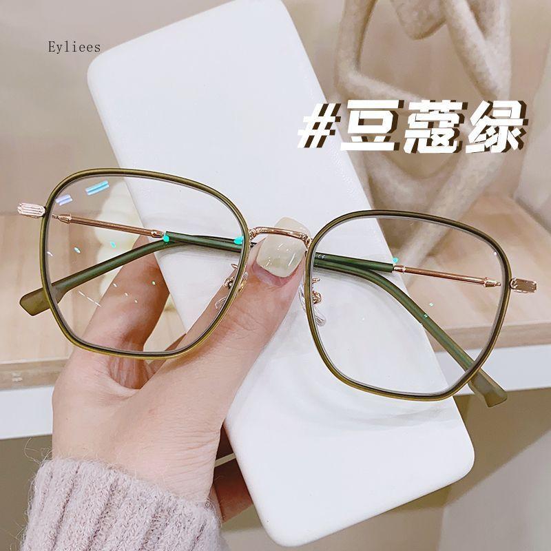 Anti- Blue Spectacles Eye Spectacles Frames for Male Light Luxury Style Female's Beautiful Blue-Ray Blocking Spectacles