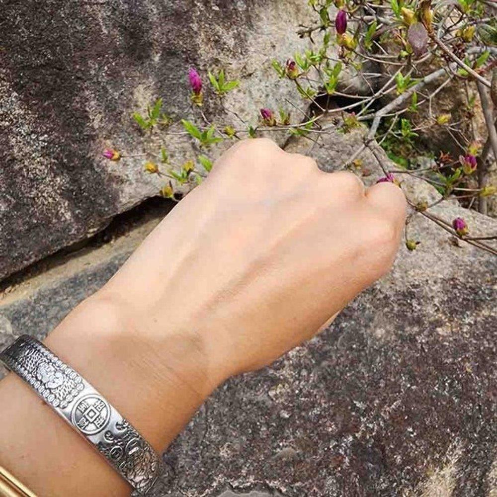 Buddhist supplies, six-syllable mantra, vintage, Bihu bangle bracelet, prayer bead bracelet, men's bracelet