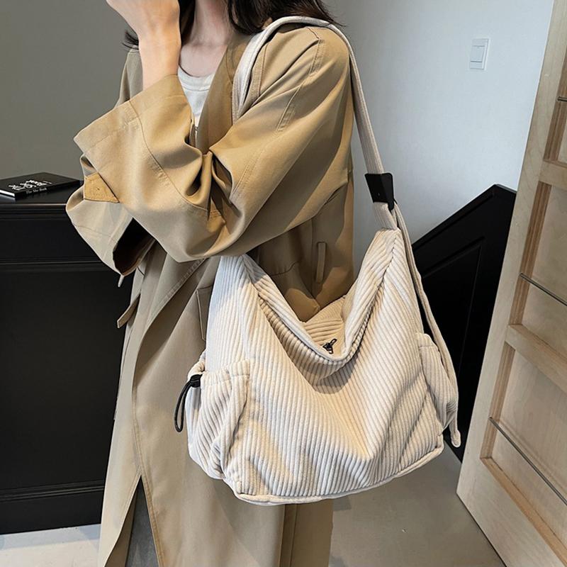 New Fashion Corduroy Women's Large Capacity Shoulder Crossbody Bag Vintage Solid Color Dumpling Hobo Bag for Travel and Daily CLE