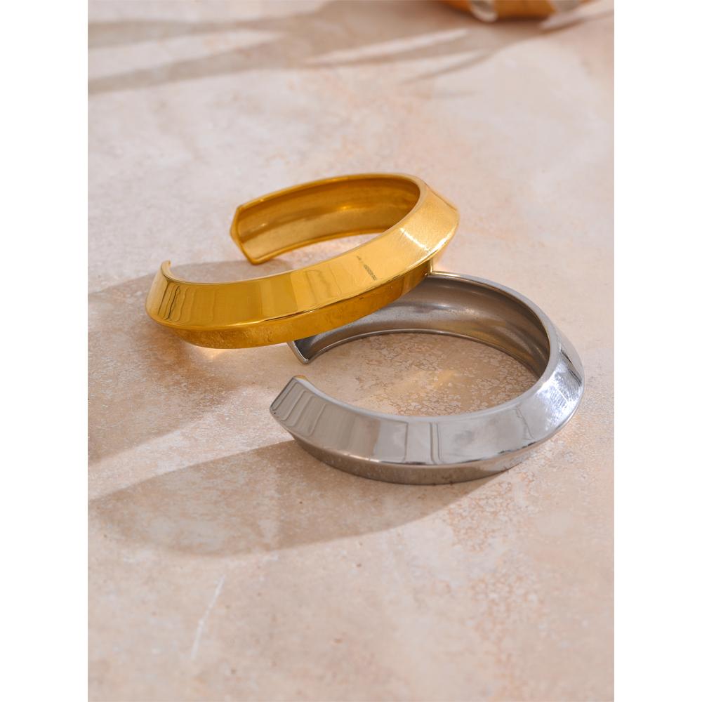 Eetit PVD Plated Stainless Steel Smooth Polished Cuff Bracelet Waterproof Fashion Charm High Quality Bangle for Women