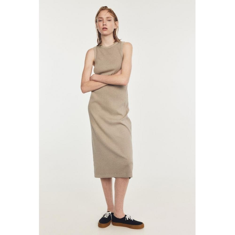 

Платье миди в рубчик HM бежевое