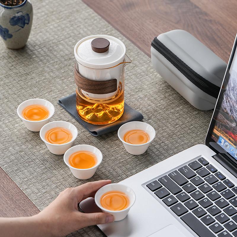 Light Luxury Suet Jade Porcelain Guanshan Kuaike Cup Travel Tea Set, a Pot of Three Four Five Six Cups of High-end Business Gifts