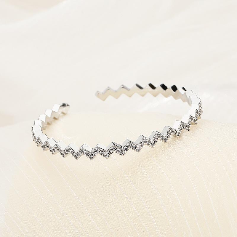 Bracelet Women's Personality Trend Opening Adjustable Diamond Water Wave Pattern Versatile Cool Style Bracelet