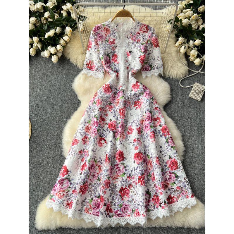 Classy Women's Clothing 2024 Summer New Arrival French Elegant Retro Lace Patchwork Printed Waist-Controlled Elegant Dress Dress