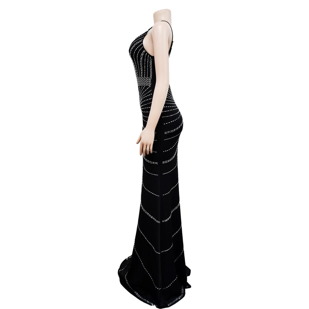 European and American Fashion Women's Sleeveless Rhinestone Spaghetti Strap Backless Long Dress