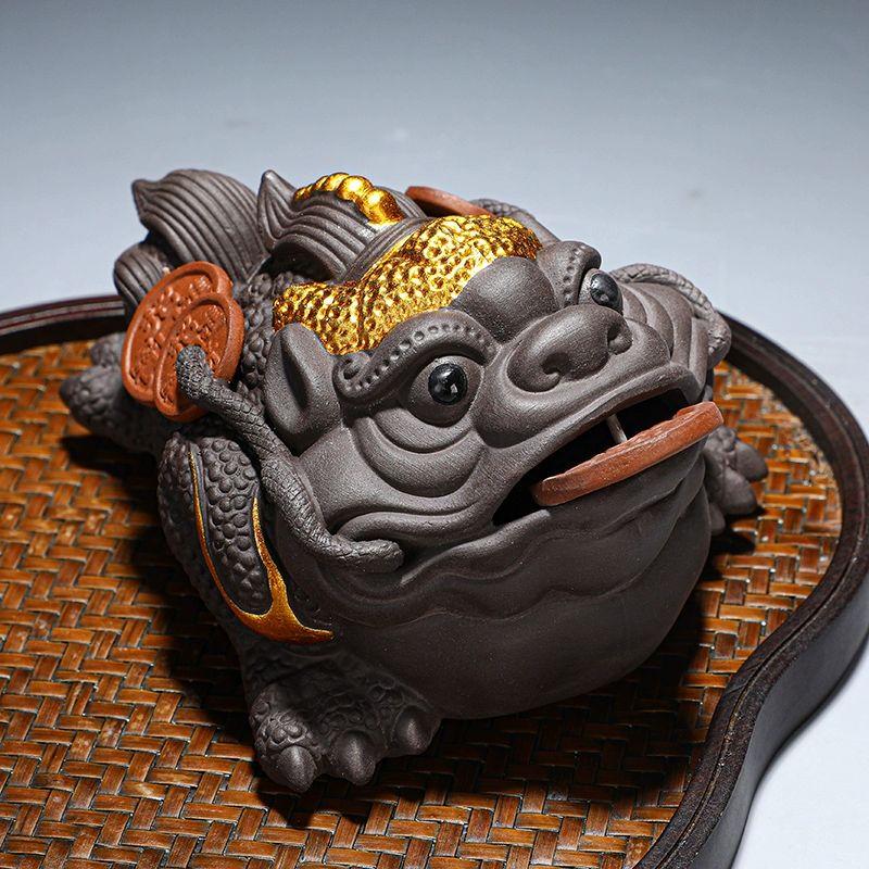 

Purple Clay Golden Toad Tea Pet Ornament