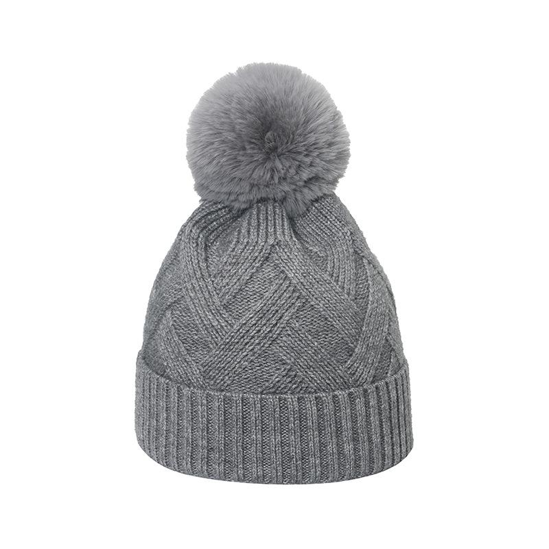 Autumn and winter new trend versatile hairball wool hat braid line plaid knitted hat women's wholesale