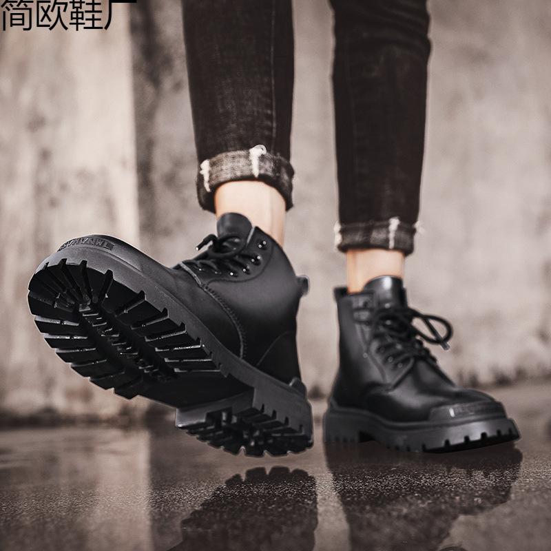

Martin boots locomotive boots women s hole, couple short boots men s and women s boots are really soft leather round 45