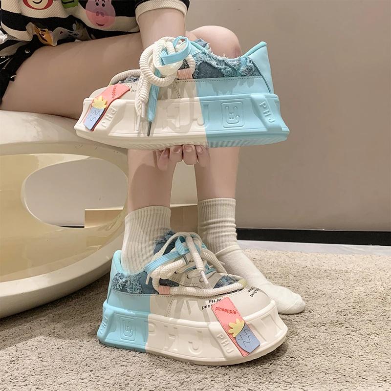 Móda Kawaii Silná podrážka Piškotový dort Silná podrážka Dámské plátěnky Nová móda Plátěnky Světlá barva Ošklivá Velká hlava Sportovní obuv