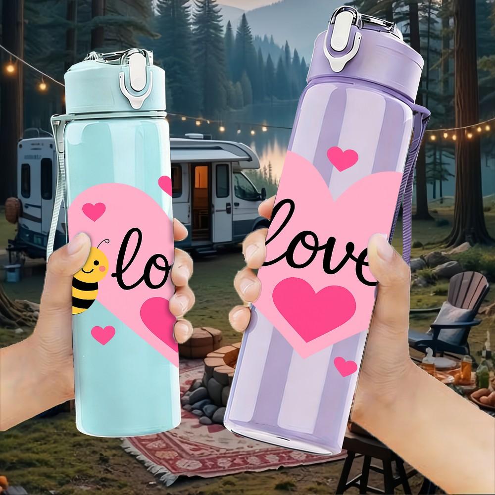 1PC Bee Heart Love Valentines Print 750ml Color Plastic Sports Water Bottle Leakproof Flip Straw Lid Suitable for Sports Office Home Use