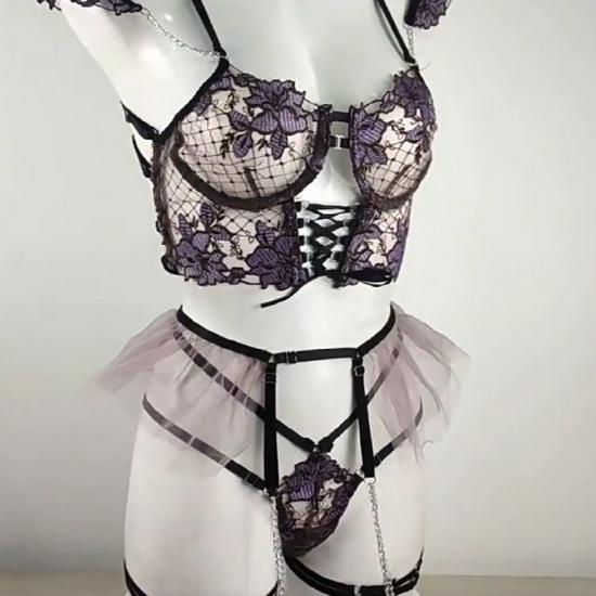 Europäisches & Amerikanisches Mesh Stickerei Dessous Set: Sexy dreiteilige Damenunterwäsche