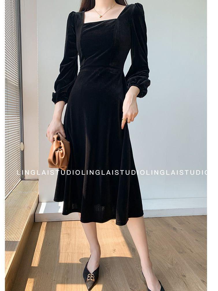Women's Long Sleeve Velvet Dress: Autumn/Winter, French Retro A-line, Waist-Cinching, Square Neck, Hepburn Style Little Black Dress