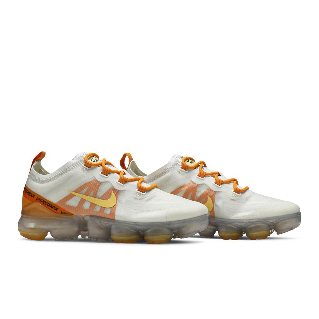 Nike Air VaporMax 2019 pour femmes 'Blanc Orange' (tailles femme) Chaussures de course Summit White / Topaz Gold-Orange AR6632 102