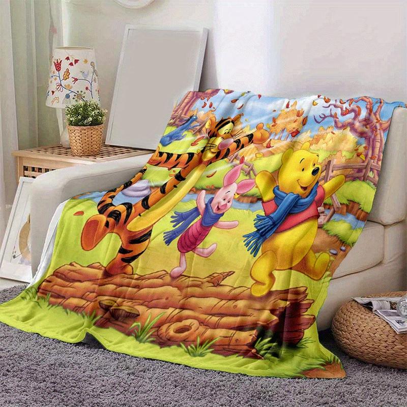 1pc Winnie Friends Printing Flannel Blanket for All Season, Unisex Cartoon Blanket, Office Blanket, Lunch Rest Blanket