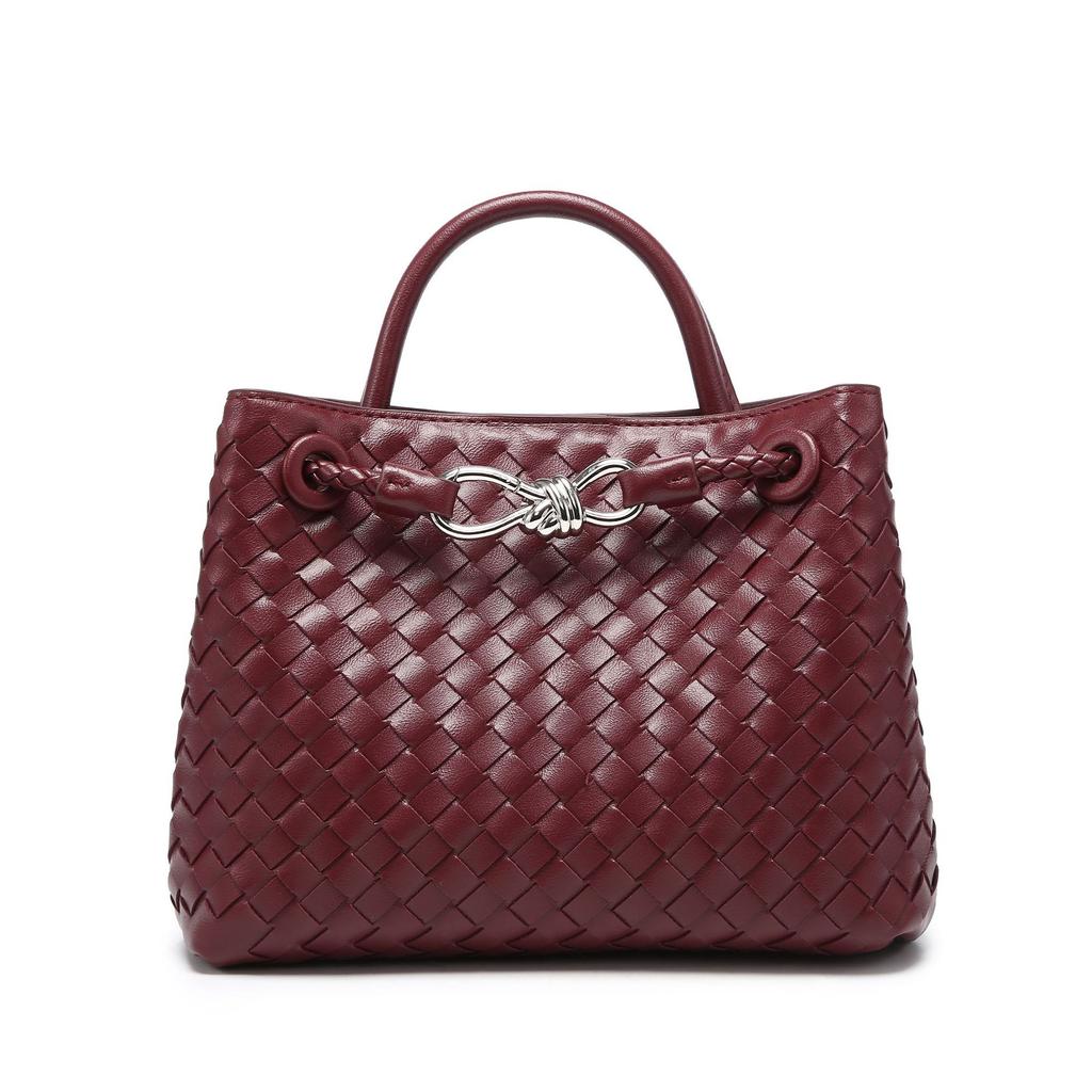 New woven bag simple versatile bag silver butterfly buckle shoulder large capacity women's bag fashion