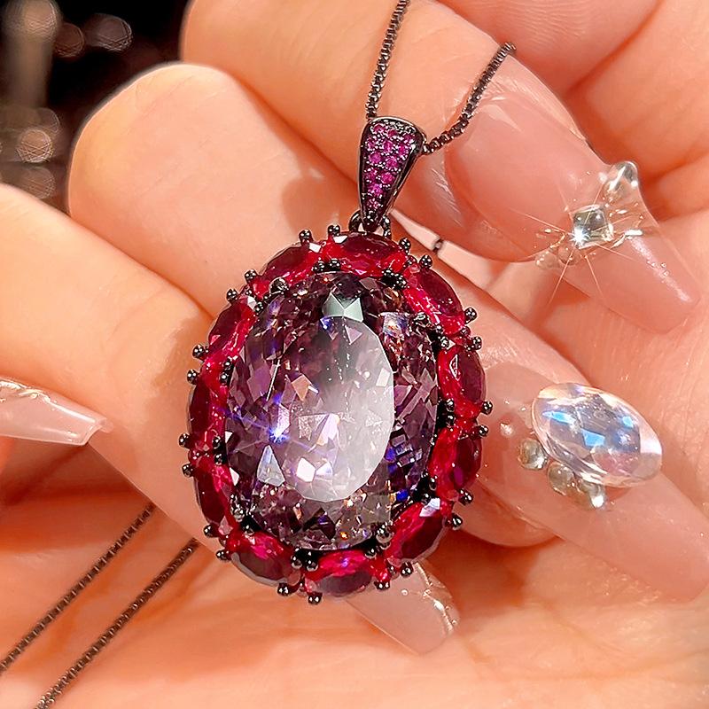 

Ювелирные изделия Имитация Пара Зеленый Сухая Роза Легкий Люкс Ювелирный Набор Главный Камень 15 * 20