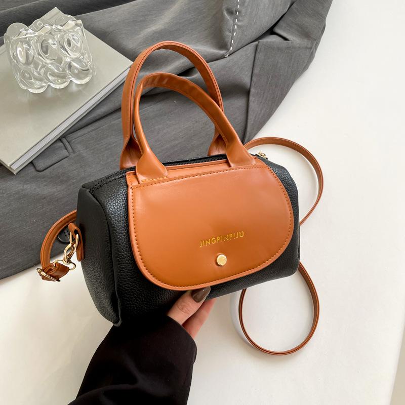 Французская сумка-подушка женская 2025 новая весенняя контрастного цвета сумка-подушка Boston модная портативная на плечо сумка-мессенджер