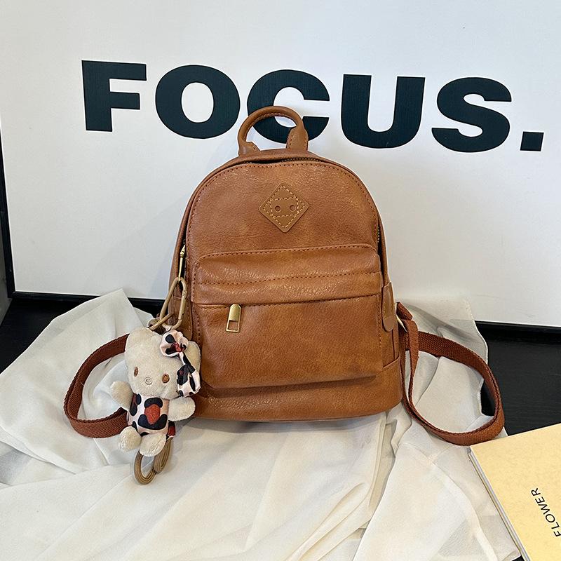 

Модная женская сумка-рюкзак, новый универсальный однотонный маленький рюкзак для путешествий и игр no pendant коричневый