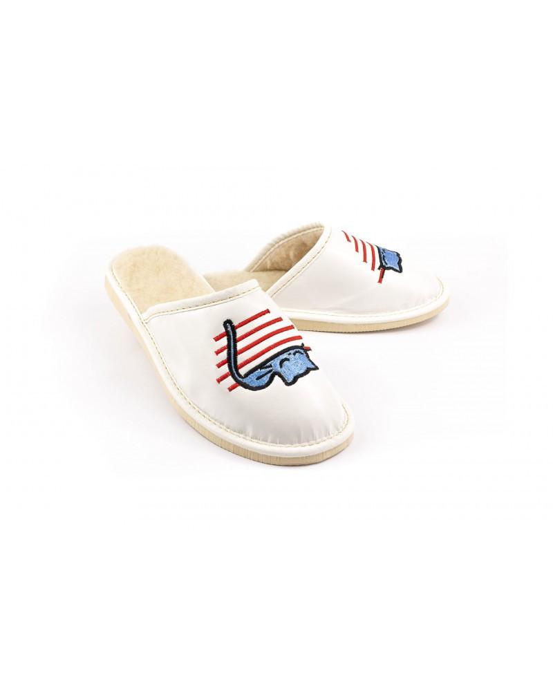 White Women's Slippers with Fur Decorated with a Sleeping Cat 40