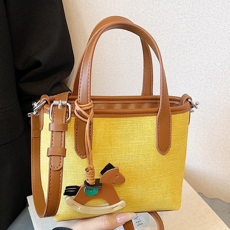 Casual canvas handbag women's 2025 summer new fashion simple shoulder messenger women's bag commuter bag