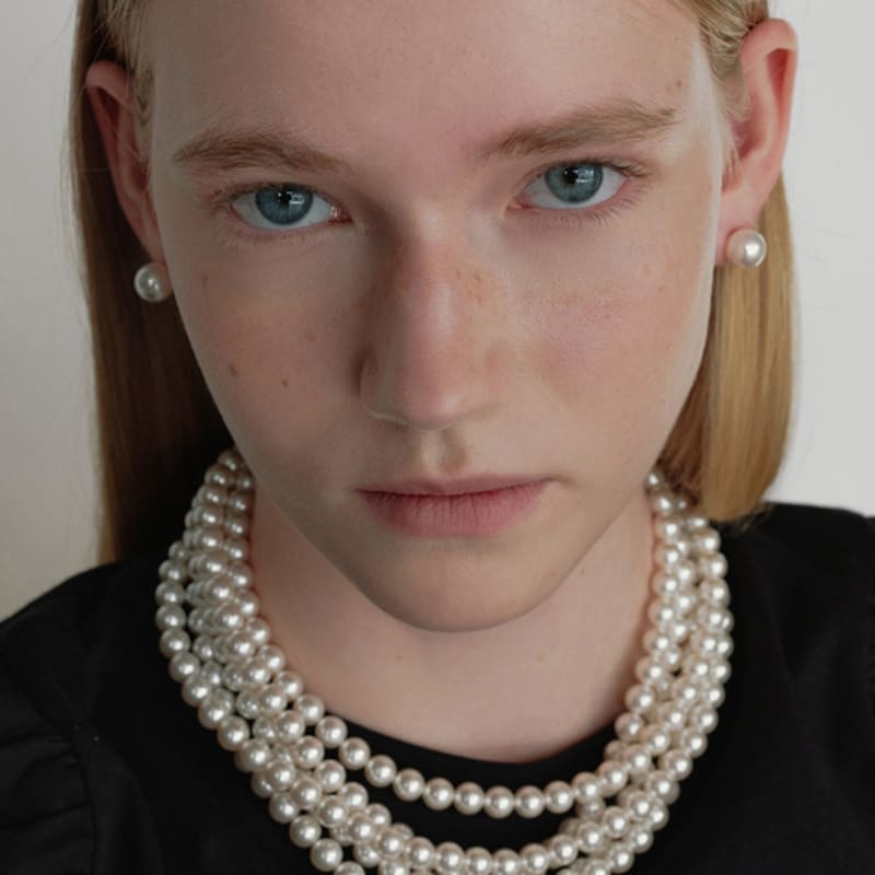 

MONDAY EDITION Pearl Bunch Necklace 2025 White