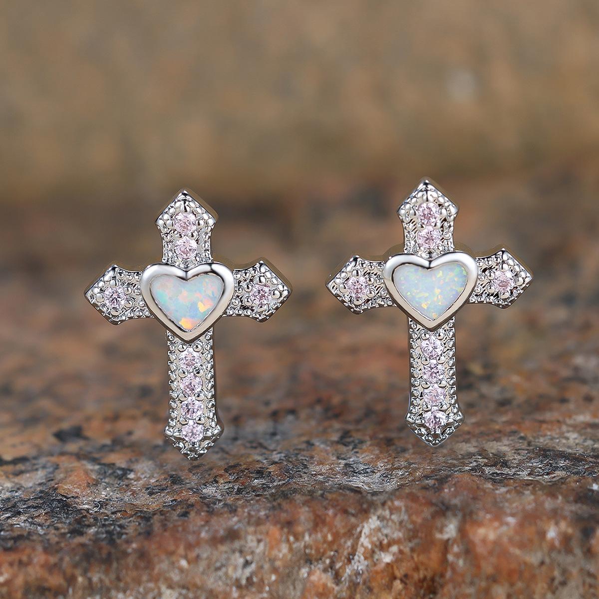 

Hot Selling Love Cross Earrings for Women Niche Sweet and High End Fashionable and Versatile