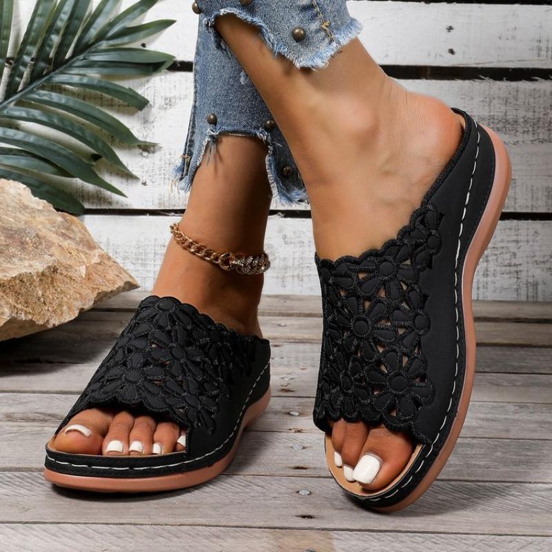 Neue Damenschuhe mit einem großen Keilabsatz, Sandalen mit dicker Sohle und einem ausgeschnittenen One-Shoulder-Slipper