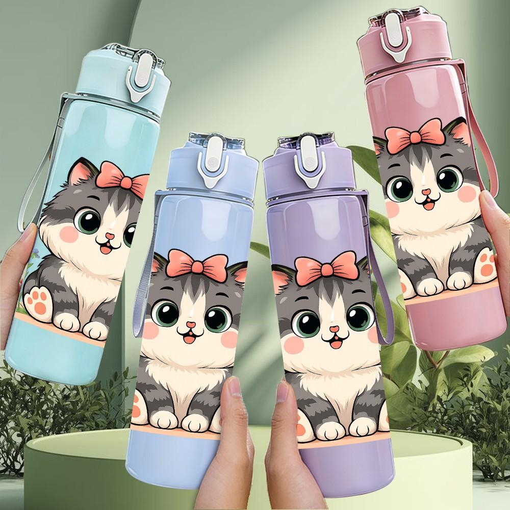 1PC Grey Kitten With Bow 750ml Color Plastic Sports Water Bottle Leakproof Flip Straw Lid Suitable for Sports Office Home Use