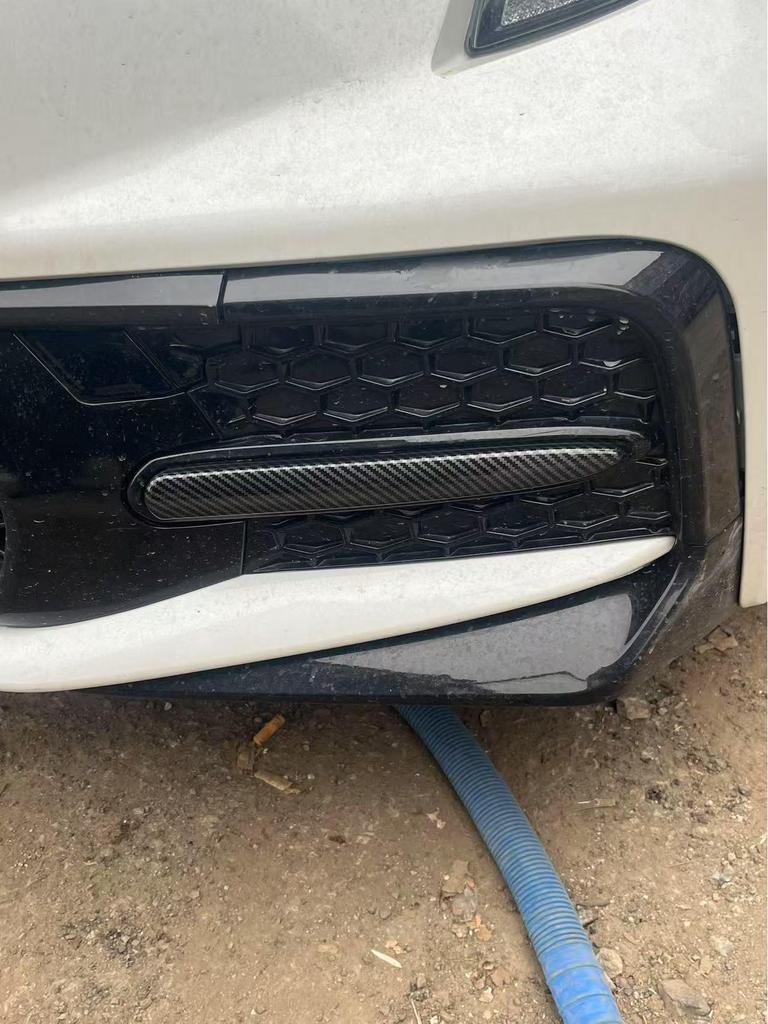 19-23 Levin US Corolla Sport Frontstoßstange Gitterrahmen Nebelscheinwerfer Dekorabdeckung