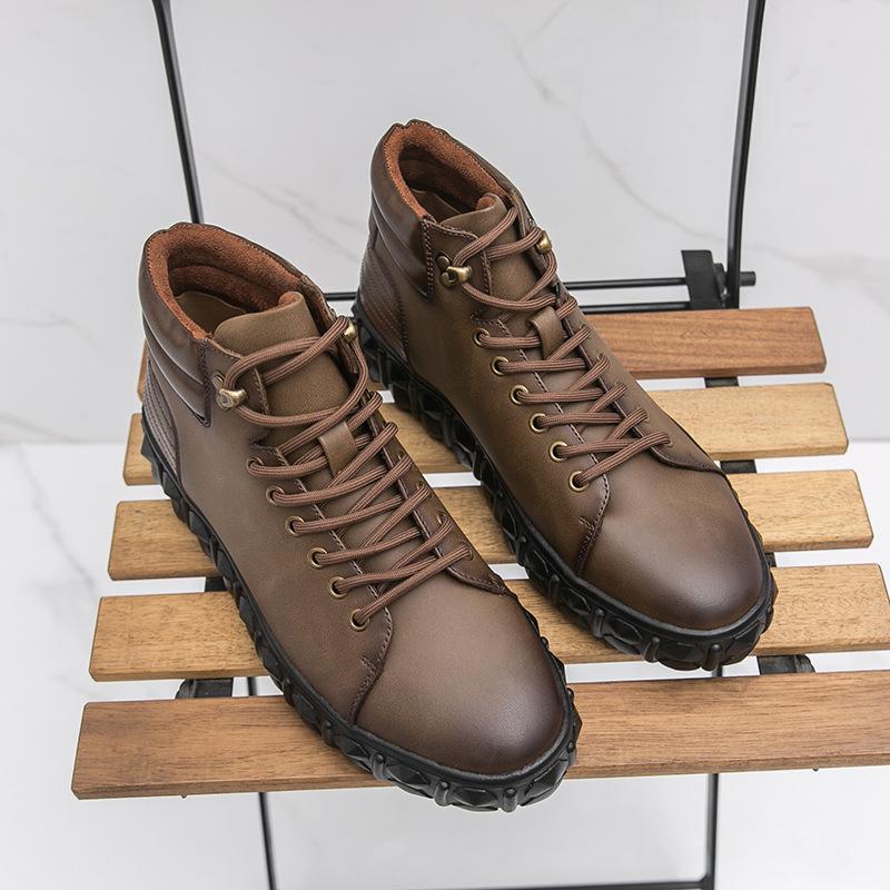 

Men s leather boots large size autumn and winter new men s Martin boots fashion trend retro outdoor tooling boots 46