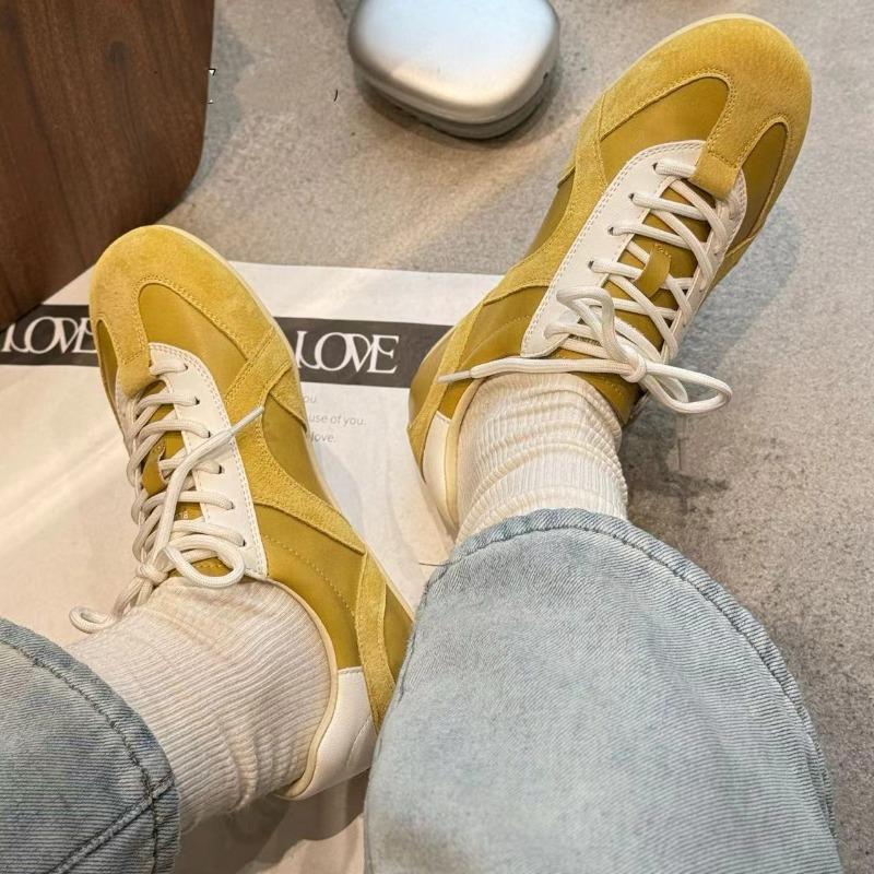 Leather women's spring new versatile flat-bottomed lace-up casual shoes sneakers tide