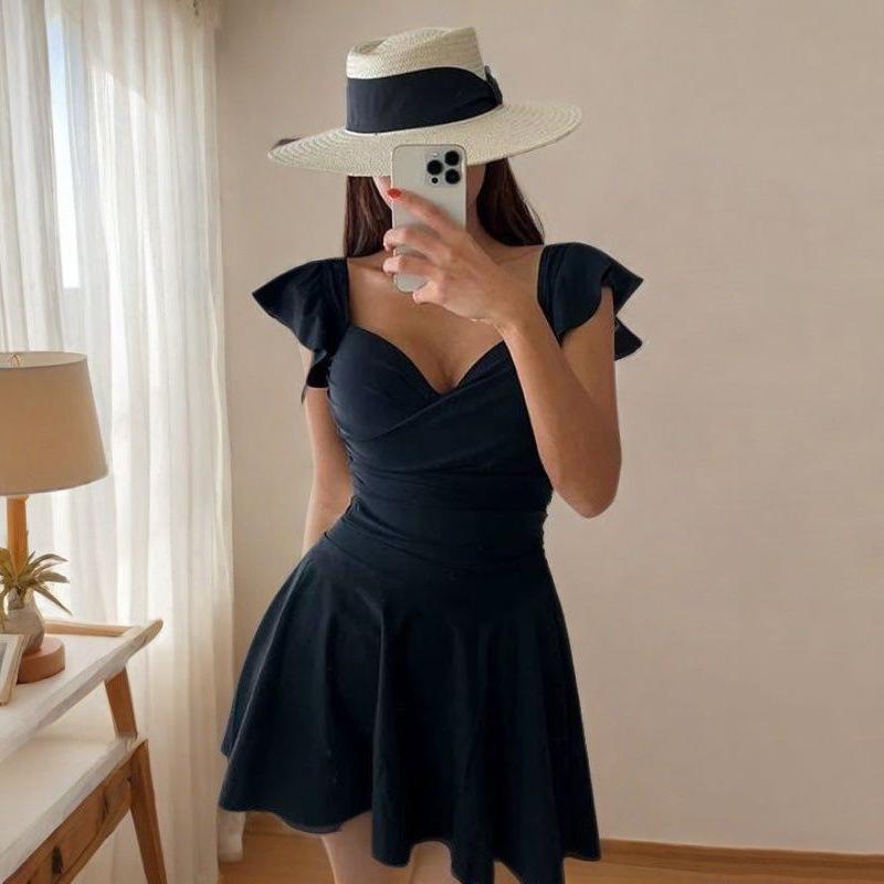 2024 Pure Desire Skirted One-Piece Triangle Bikini for Girls - Slimming, Concealing Swimwear for Summer Gatherings