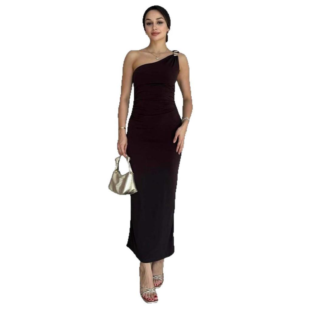 2025 Summer European & American Style One-Shoulder Slimming Long Dress for Women - Sexy, Elegant Fit