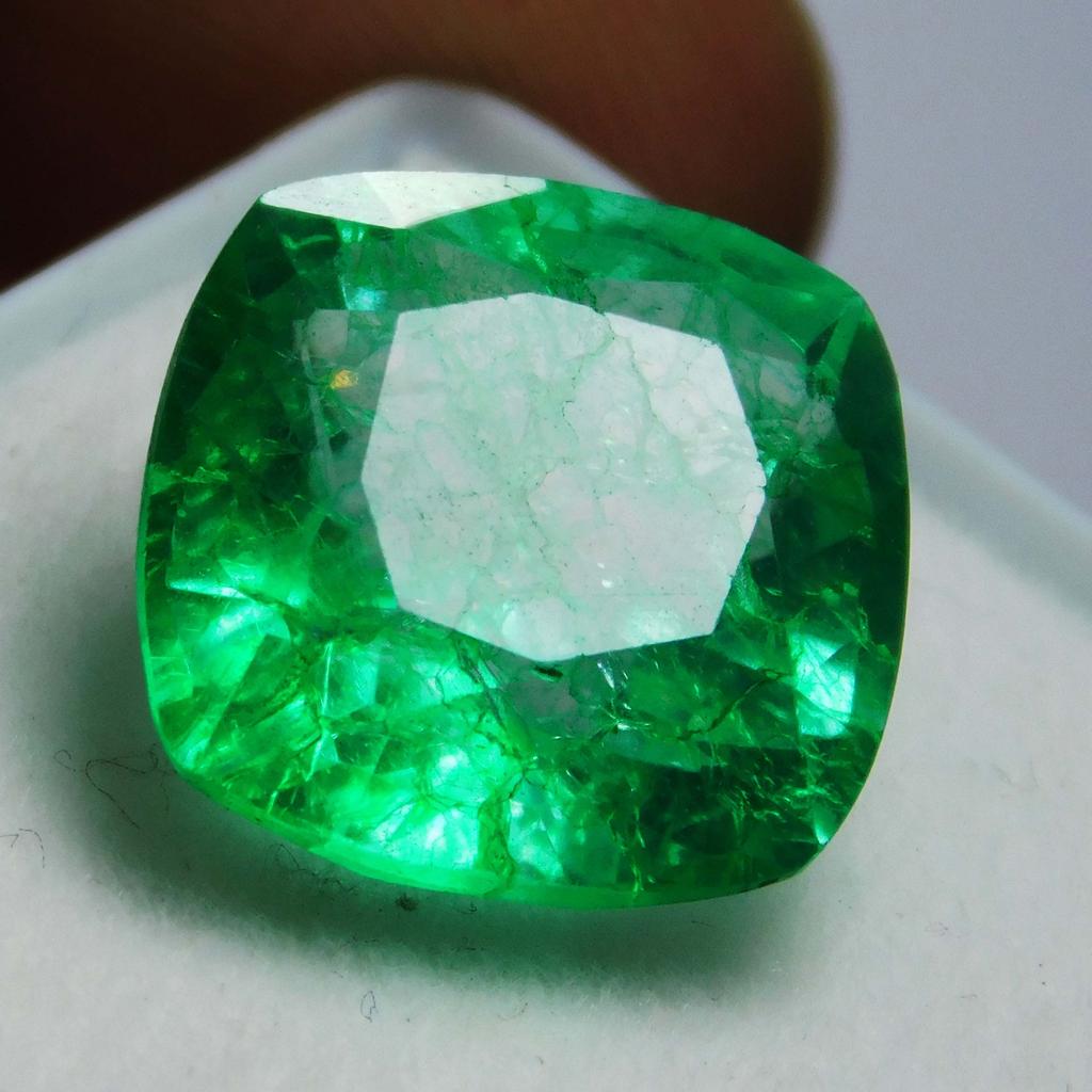 Natural Green Emerald Loose Gemstone Colombian 9.33 ct Square Cushion for Jewelry Making and Crafts