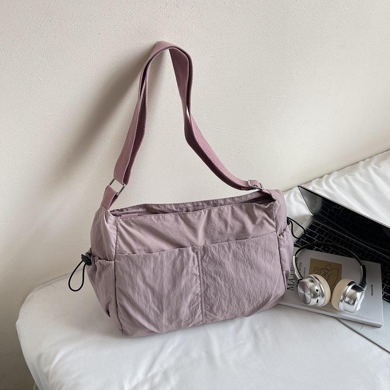 2025 summer new messenger bag large-capacity women's shoulder bag ultra-light tote bag high-value fashionable large-capacity bag