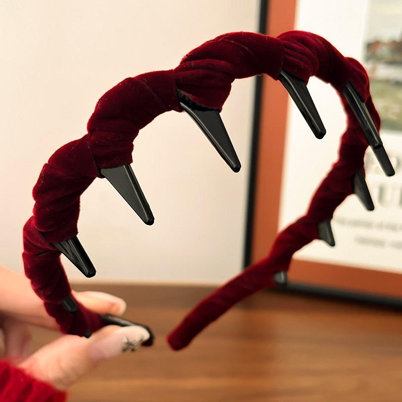 

Анкола 2025 Красный обруч для волос: Стильная женская повязка на голову для умывания лица и укладки волос.