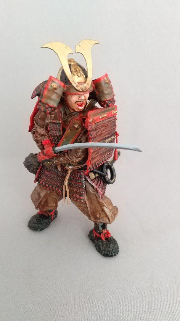 

[Б/У] Вооруженный воин периода Камакура, готовое изделие