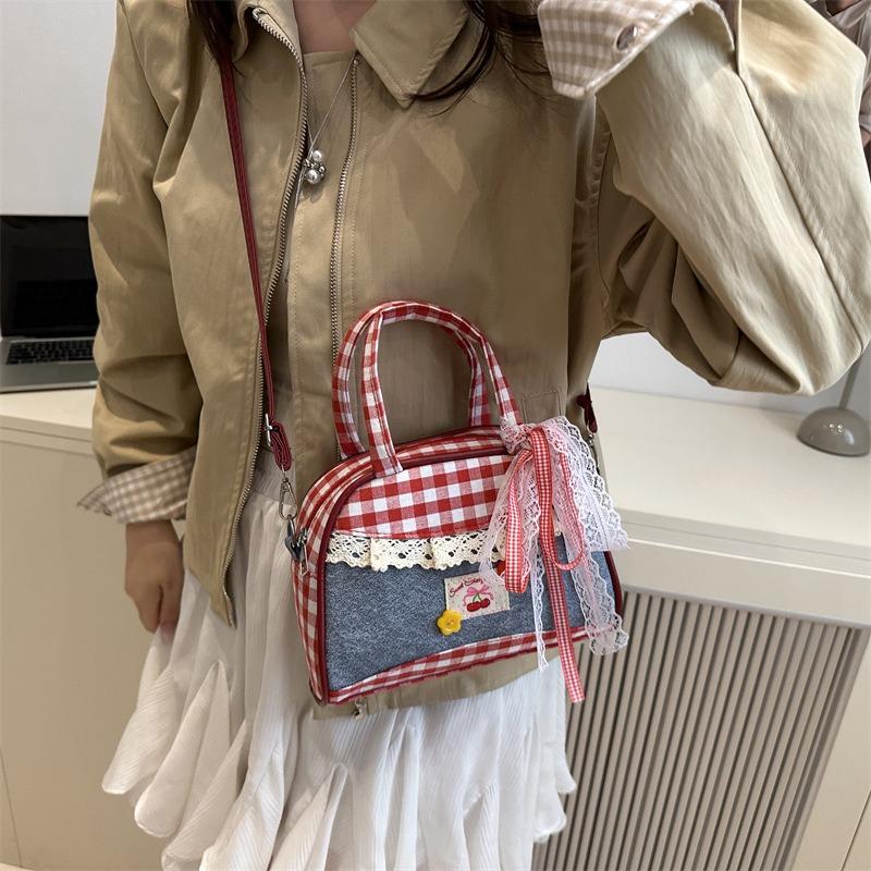 Red Plaid Bag Women's New Trendy Fashion College Style Handbag Fresh and Cute Lace Shoulder Messenger Bag