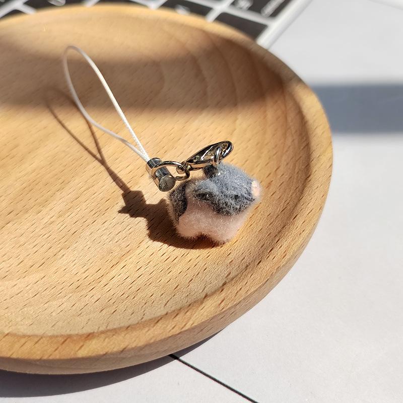 Resin Flocking Cute Mini Pig Keychains For Friend Gift Fluffy Lovely Boar Animal Pet Pendant Bag Earphone Case Phone Lanyard