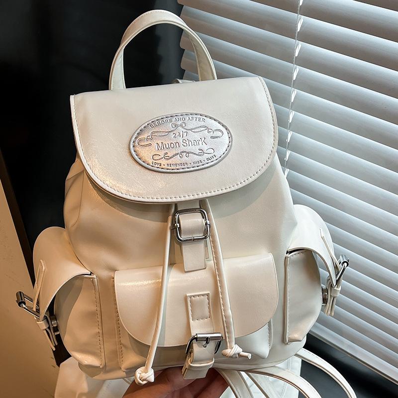This Backpack Features A Fashionable School Style A Simple Yet Large-capacity Casual Travel Bag