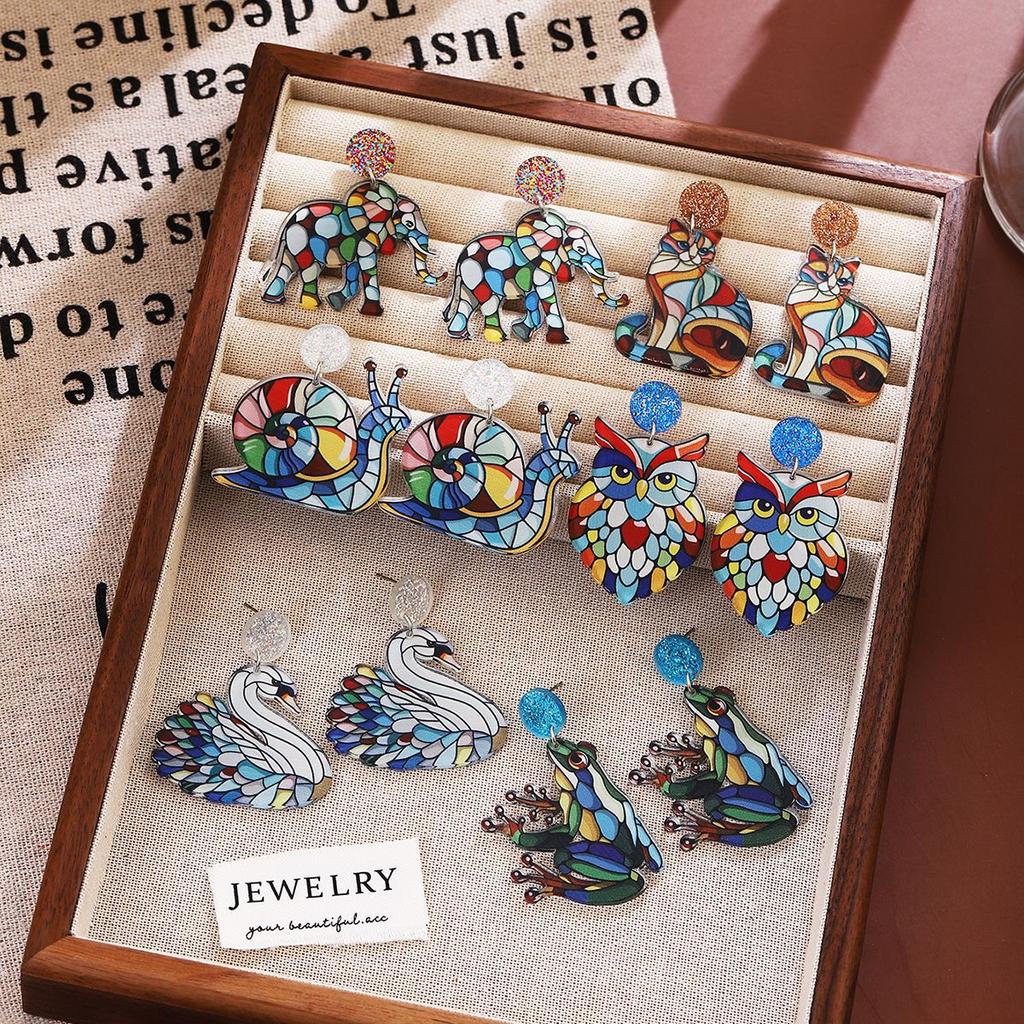 Creative Cartoon Design Sense Symphony Swan Cat Earrings, Autumn And Winter Colorful Animals High Sense Unique Earrings Women