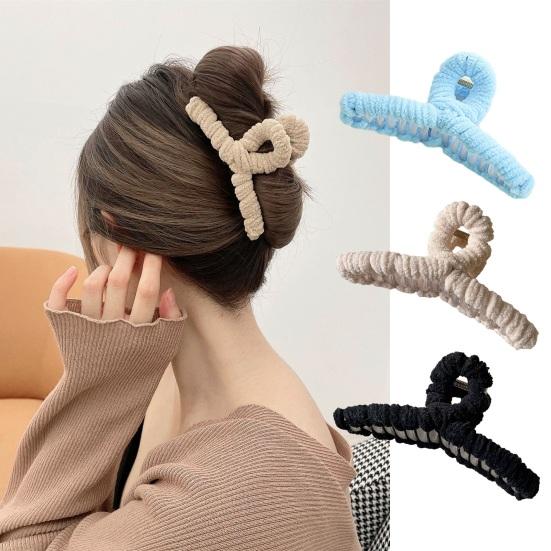 

Женский коготь для волос с плюшевым покрытием, сплошной цвет, крестообразные зубы, сплошной цвет, сильный коготь, противоскользящий, эластичный, весенний, женский зажим для волос, зажим для волос