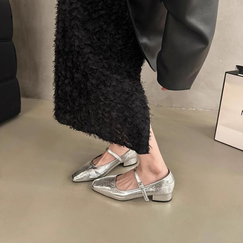 Mode Damen Schuhe 2024 Heißer Verkauf Mary Janes Damen High Heels Eckige Zehenpartie Tägliche Pumps Damen Schnallenriemen Eckiger Absatz Schuhe Weiblich