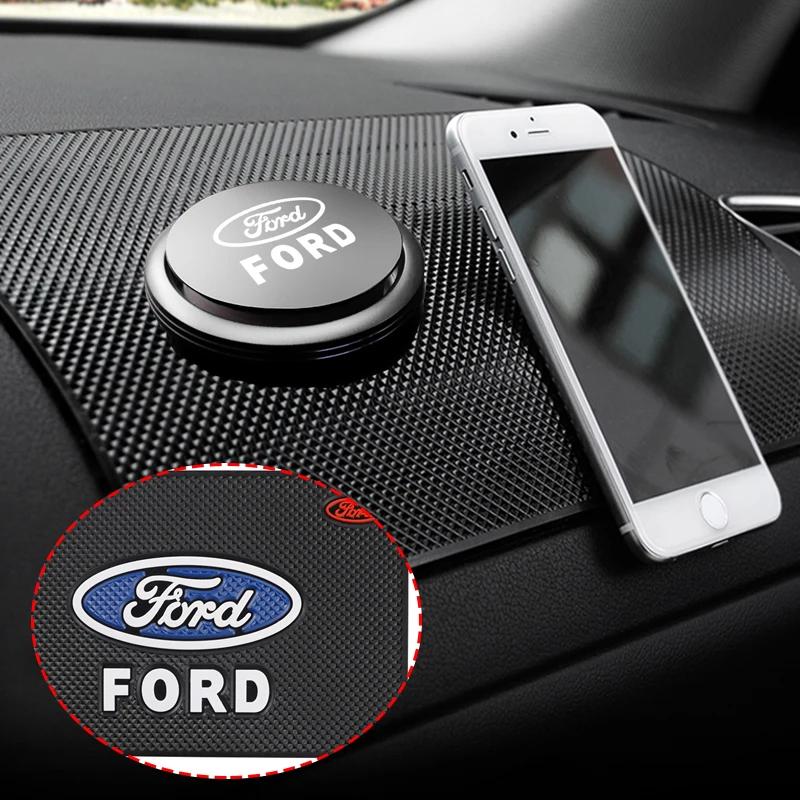 Naklejka Samochodowa Gorąca Do Samochodu Ford Deska Rozdzielcza Mata Antypoślizgowa Podkładka do Przechowywania Telefonu Kluczy Akcesoria Samochodowe Do Forda ST Line Focus Mustang Fiesta
