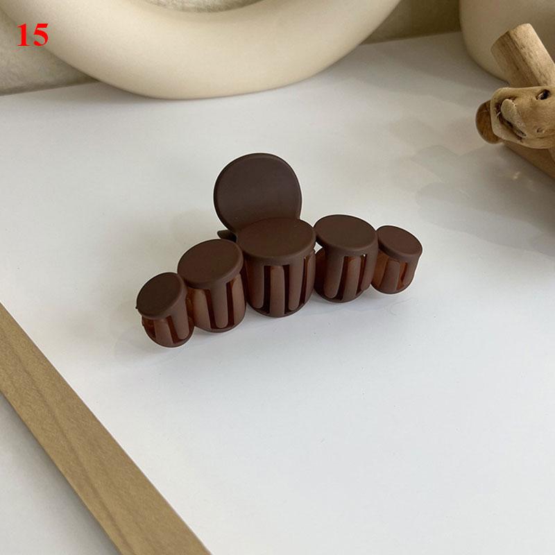 Popolare caffè nero beige fermaglio per capelli grande artiglio per capelli smerigliato fermagli per granchio forcine acriliche clip a forma di squalo geometrico