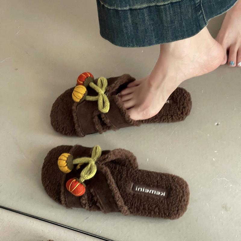 Niche milk huhu word fluffy shoes women autumn and winter cute cartoon small tomatoes versatile casual wind outside cotton slippers