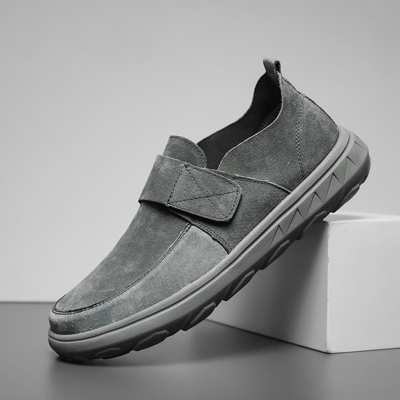 Genuine Leather Casual Shoes For Men Loafers Lightweight Breathable Platform Men Sneakers Soft Cushioning Outdoor Sport Shoes